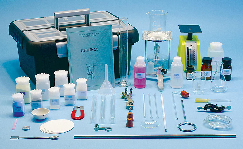 Химични набори за лабораторна работа