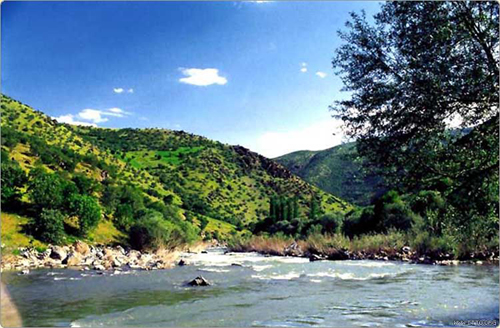 Атрак води началото си от Туркмено-Хорасанските планини